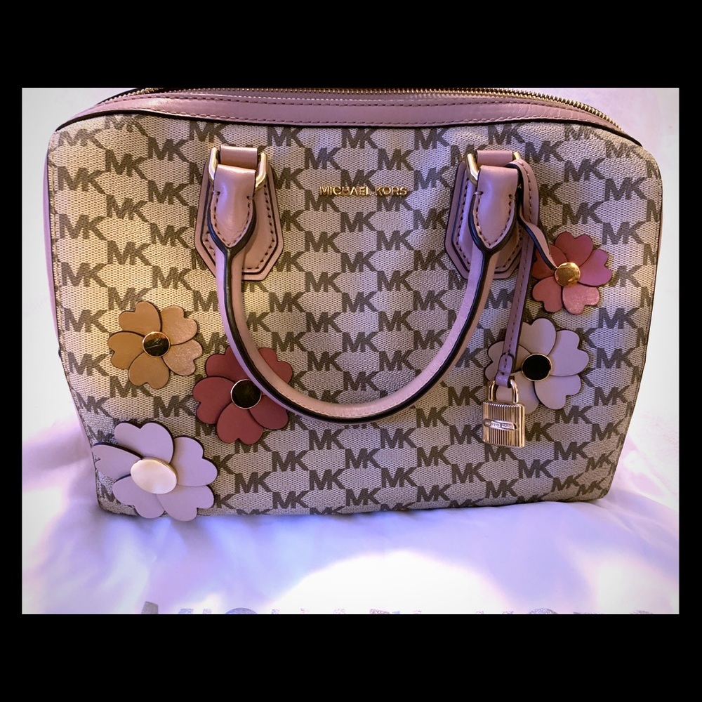 Michael Kors Flora Appliqué Mercer. SALE!